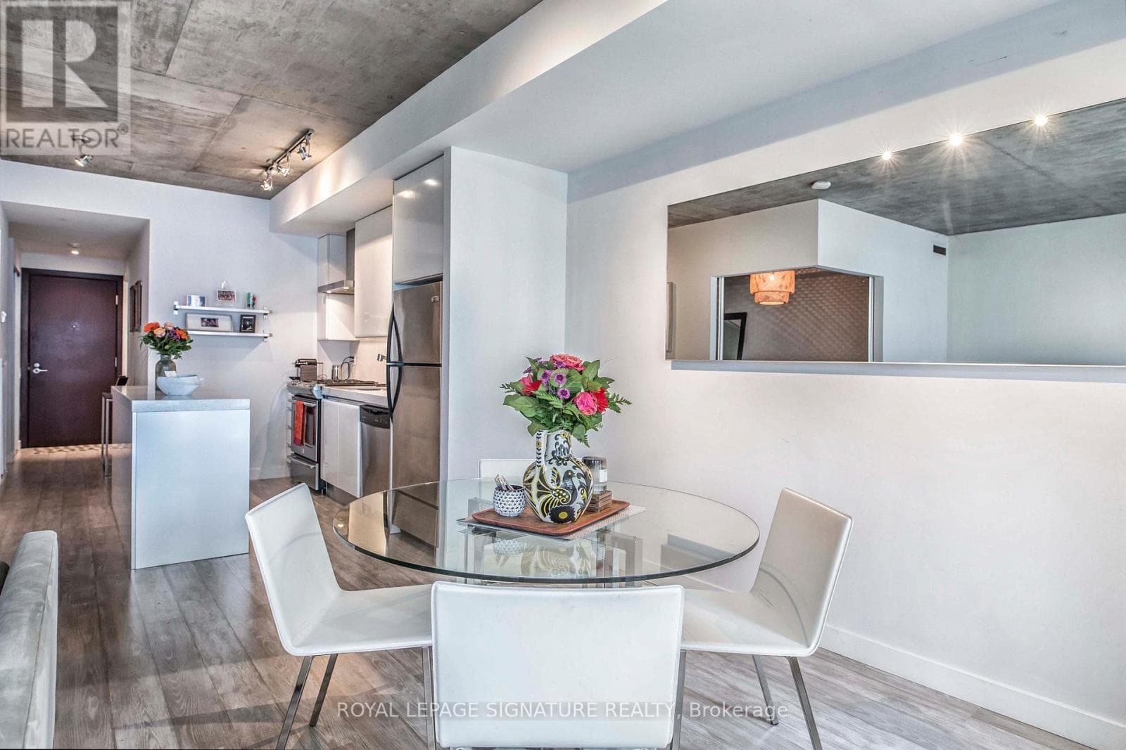 Single Family at 306- 75 Portland Street, Toronto (Waterfront Communities), Ontario - Photo 10 - RE/MAX Garden City Realty