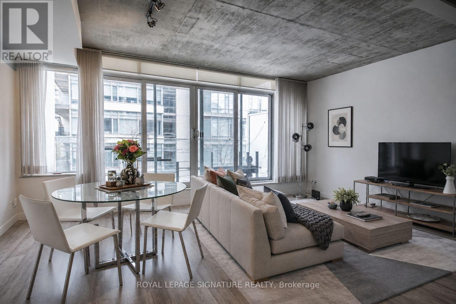 Single Family at 306- 75 Portland Street, Toronto (Waterfront Communities), Ontario - Photo 3 - RE/MAX Garden City Realty