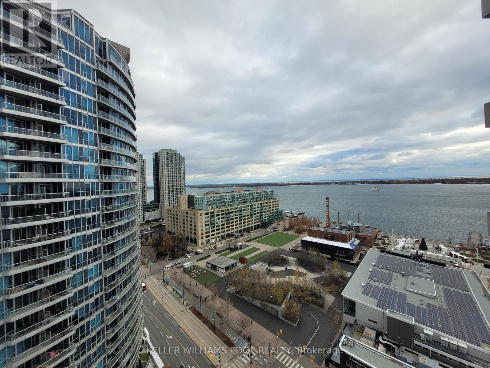 Single Family at 2203- 228 Queens Quay, Toronto (Waterfront Communities), Ontario - Photo 2 - RE/MAX Garden City Realty