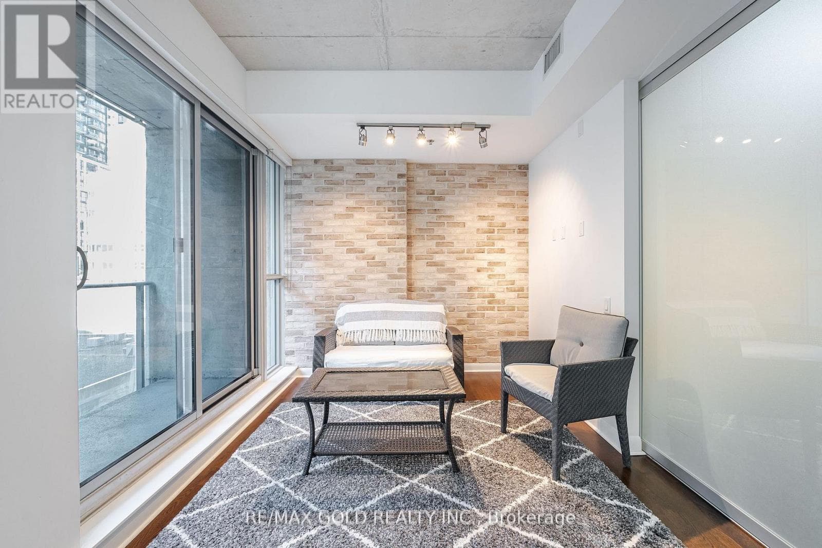 Single Family at 508- 375 King Street, Toronto (Waterfront Communities), Ontario - Photo 9 - RE/MAX Garden City Realty