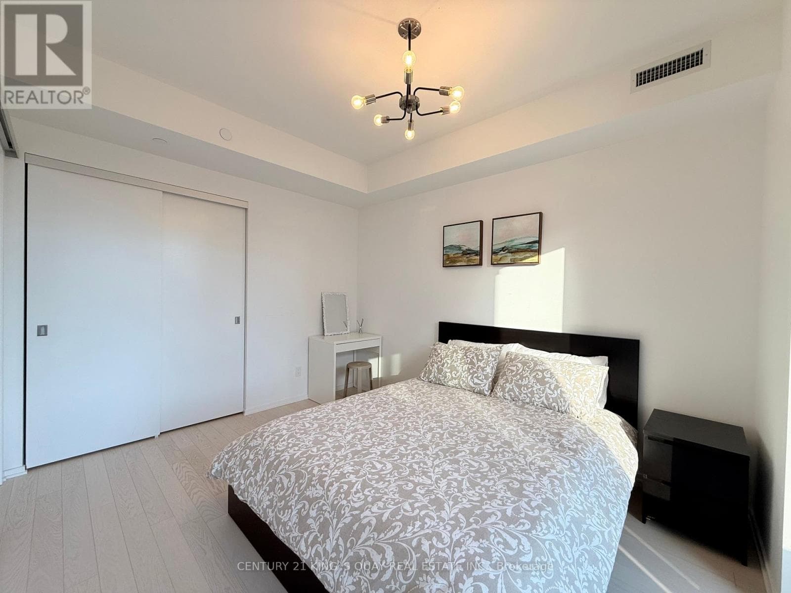 Single Family at 1211- 16 Bonnycastle Street, Toronto (Waterfront Communities), Ontario - Photo 9 - RE/MAX Garden City Realty