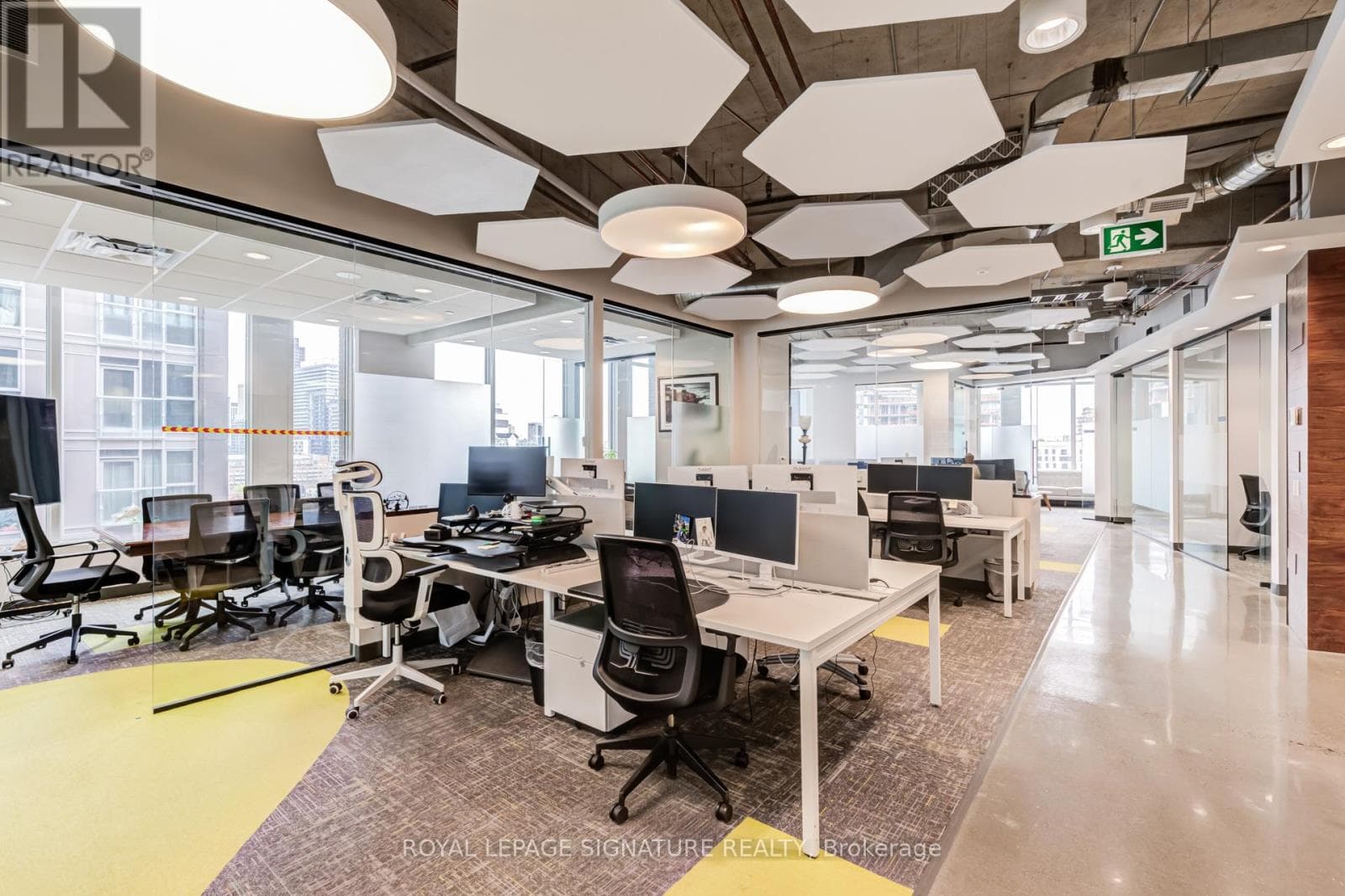Office at 701-703- 130 Queens Quay, Toronto (Waterfront Communities), Ontario - Photo 5 - RE/MAX Garden City Realty
