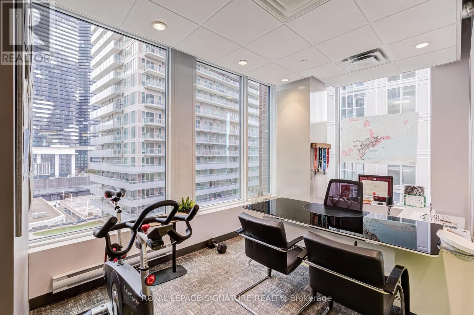 Office at 701-703- 130 Queens Quay, Toronto (Waterfront Communities), Ontario - Photo 9 - RE/MAX Garden City Realty