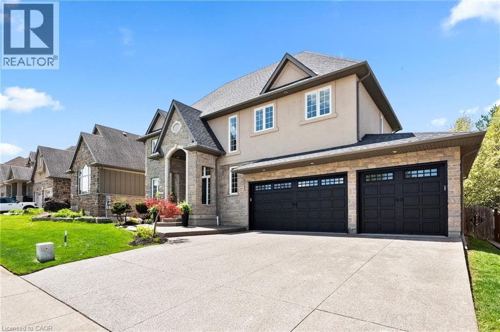 Single Family at 24 RED HAVEN Drive, Niagara-on-the-Lake, Ontario - Photo 4 - RE/MAX Garden City Realty