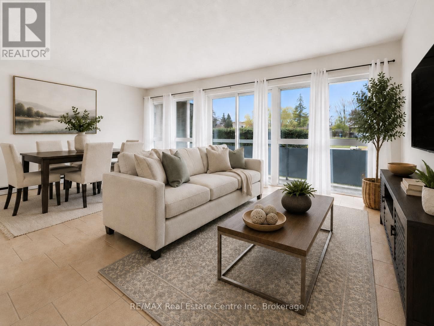 307- 91 Conroy Crescent