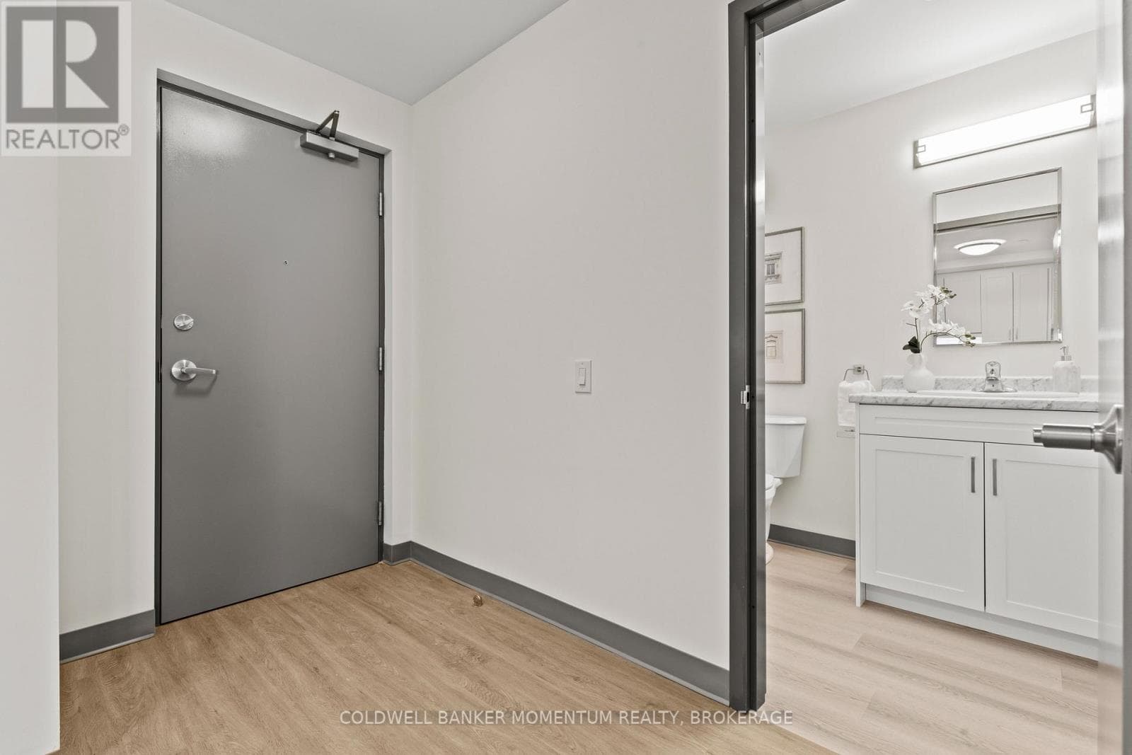 Multi-family at 512- 5 Baker Street, Thorold (Thorold Downtown), Ontario - Photo 4 - RE/MAX Garden City Realty