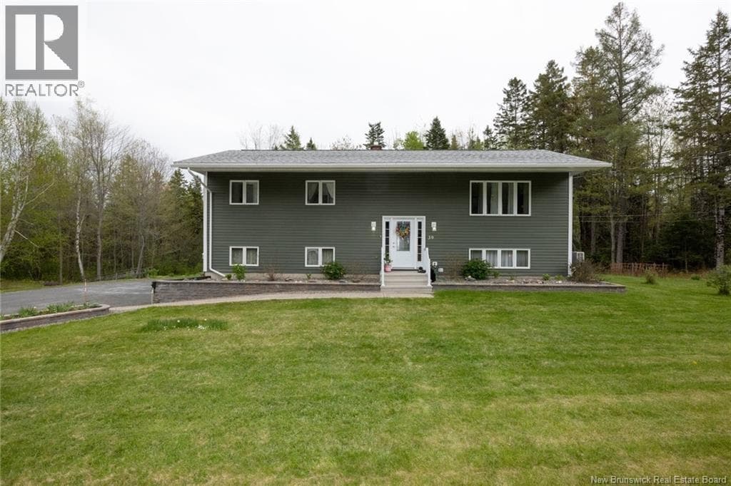 Single Family at , Lincoln, New Brunswick - Photo 2 - RE/MAX Garden City Realty