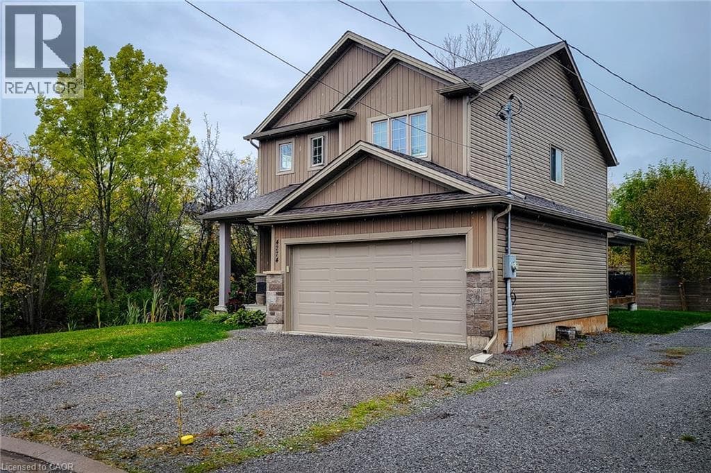 Single Family at 4274 SIXTH Avenue, Niagara Falls, Ontario - Photo 2 - RE/MAX Garden City Realty
