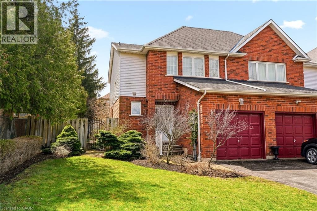 Single Family at 1 TOMAHAWK Drive, Grimsby, Ontario - Photo 2 - RE/MAX Garden City Realty