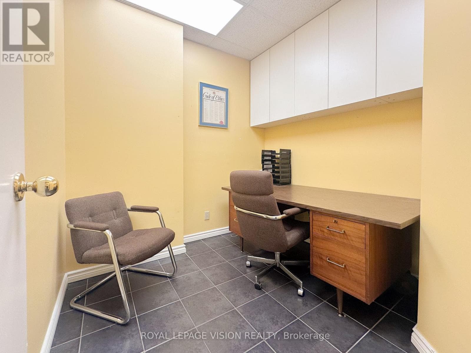 Retail at 1- 2085 Weston Road, Toronto (Weston), Ontario - Photo 9 - RE/MAX Garden City Realty