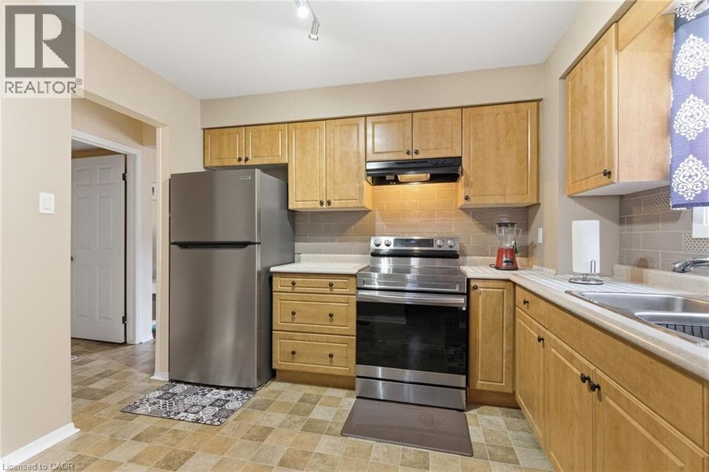 Single Family at 116- 185 DENISTOUN Street, Welland, Ontario - Photo 8 - RE/MAX Garden City Realty