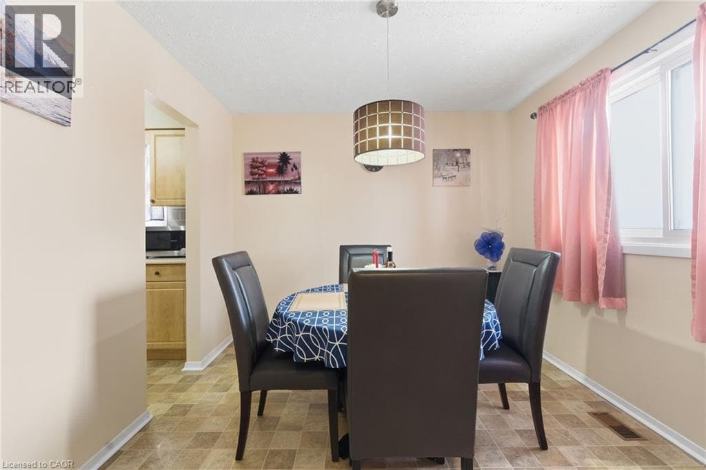 Single Family at 116- 185 DENISTOUN Street, Welland, Ontario - Photo 6 - RE/MAX Garden City Realty