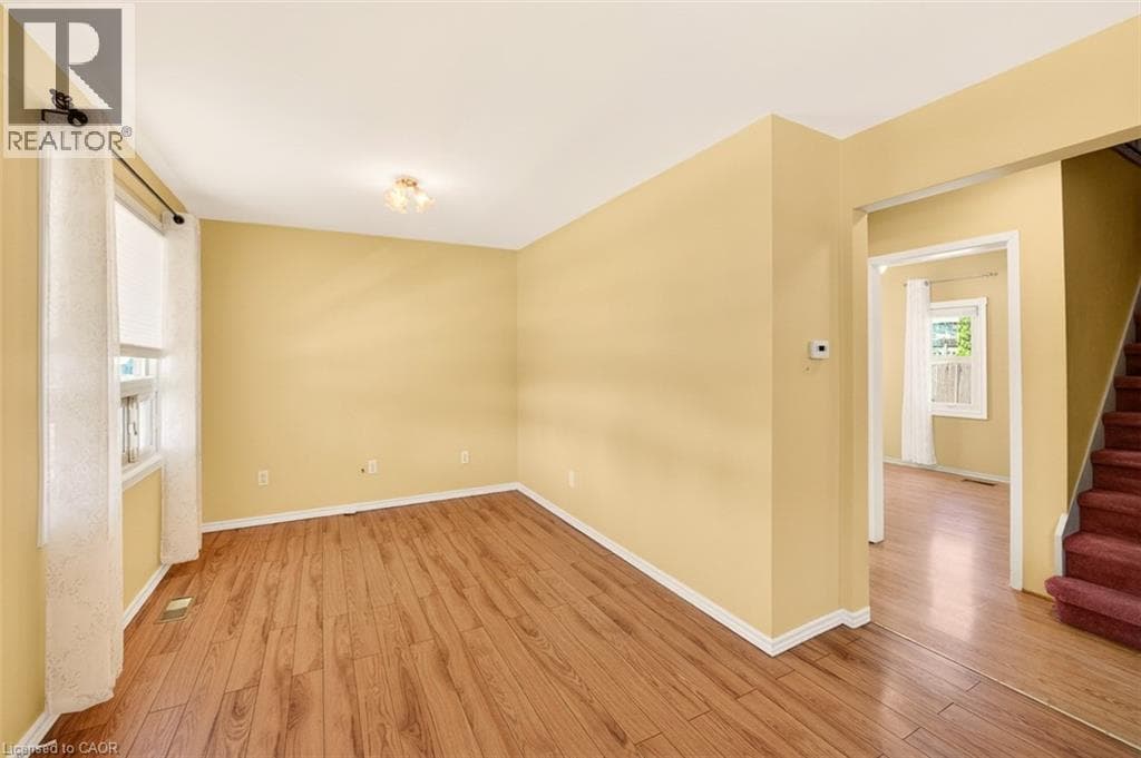 Single Family at 6441 MONROE Street, Niagara Falls, Ontario - Photo 8 - RE/MAX Garden City Realty