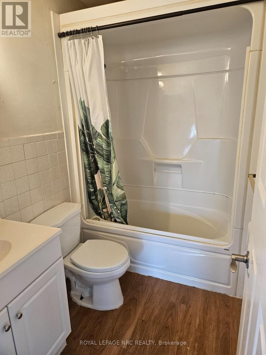 Multi-family at 46 Martin Street, Thorold (Thorold Downtown), Ontario - Photo 7 - RE/MAX Garden City Realty