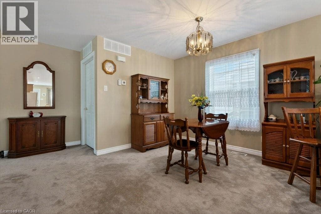 Single Family at 4578 SUSANNA Lane, Lincoln, Ontario - Photo 10 - RE/MAX Garden City Realty