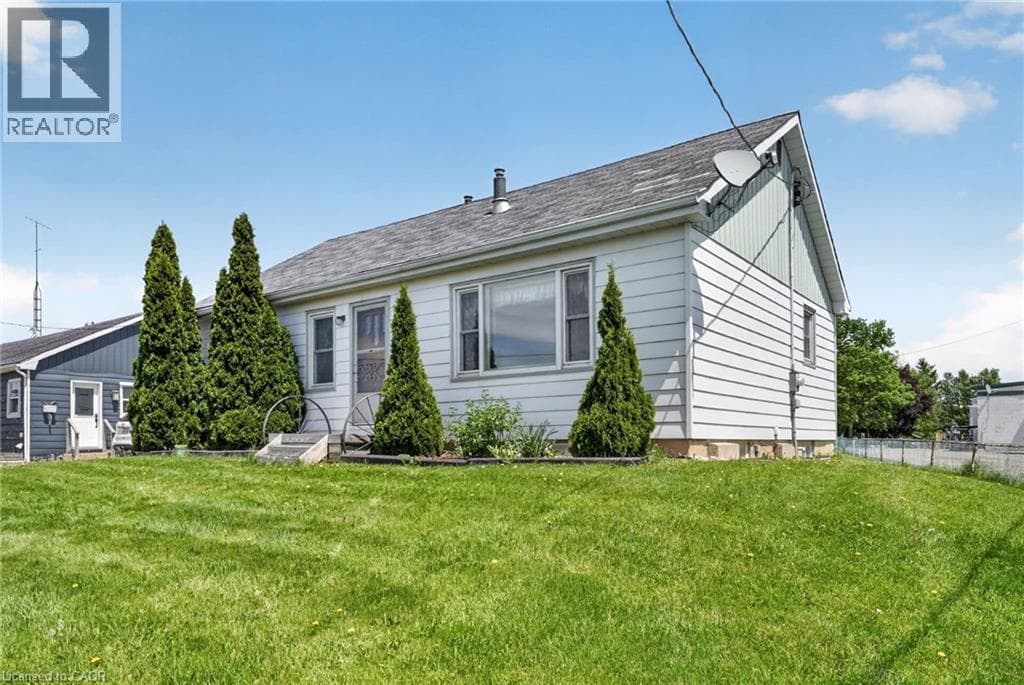 Single Family at 2883 SOUTH GRIMSBY RD 10, West Lincoln, Ontario - Photo 4 - RE/MAX Garden City Realty