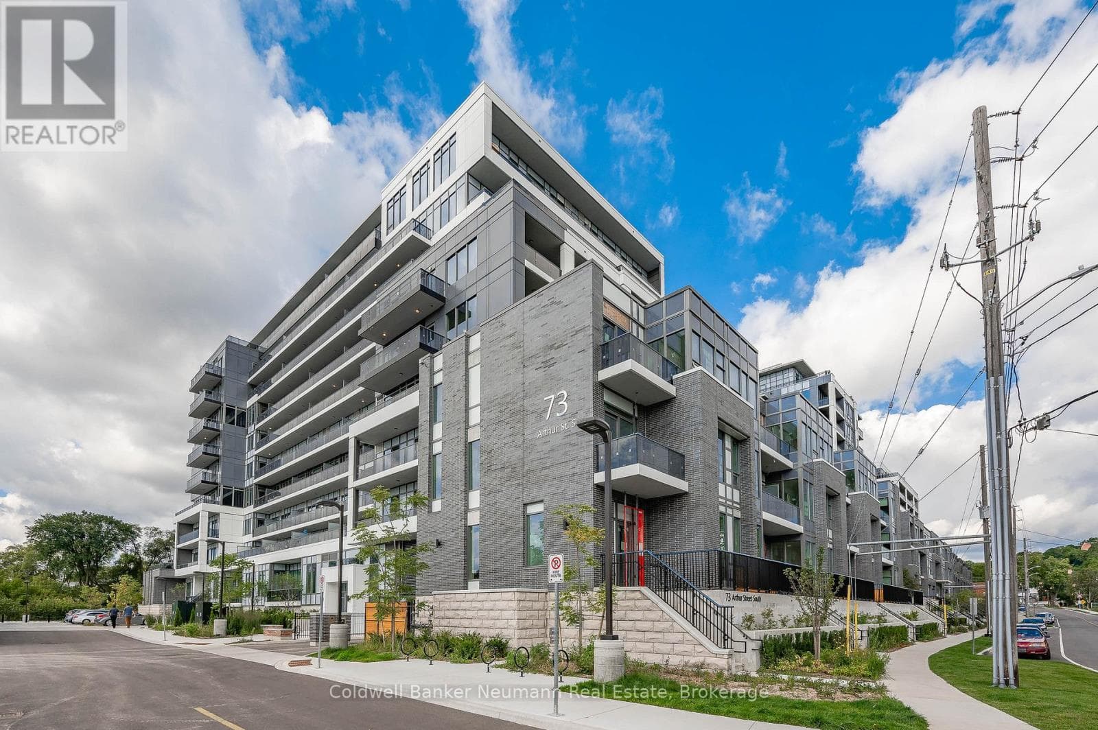 410- 73 Arthur Street