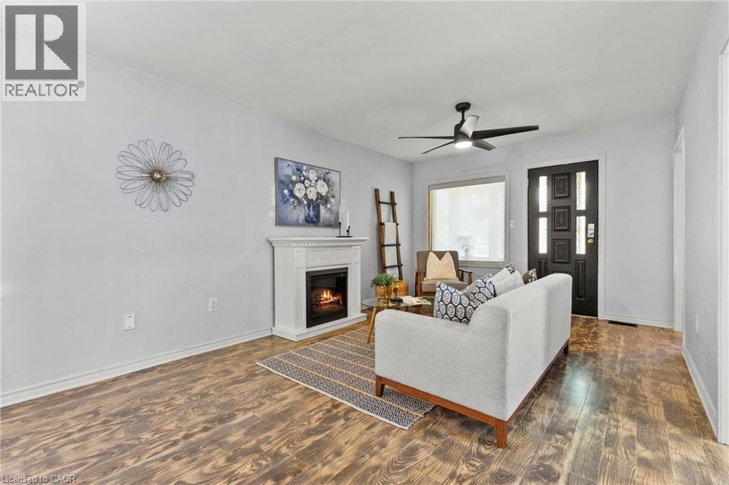 Single Family at 10 MONCK Street, St. Catharines, Ontario - Photo 10 - RE/MAX Garden City Realty