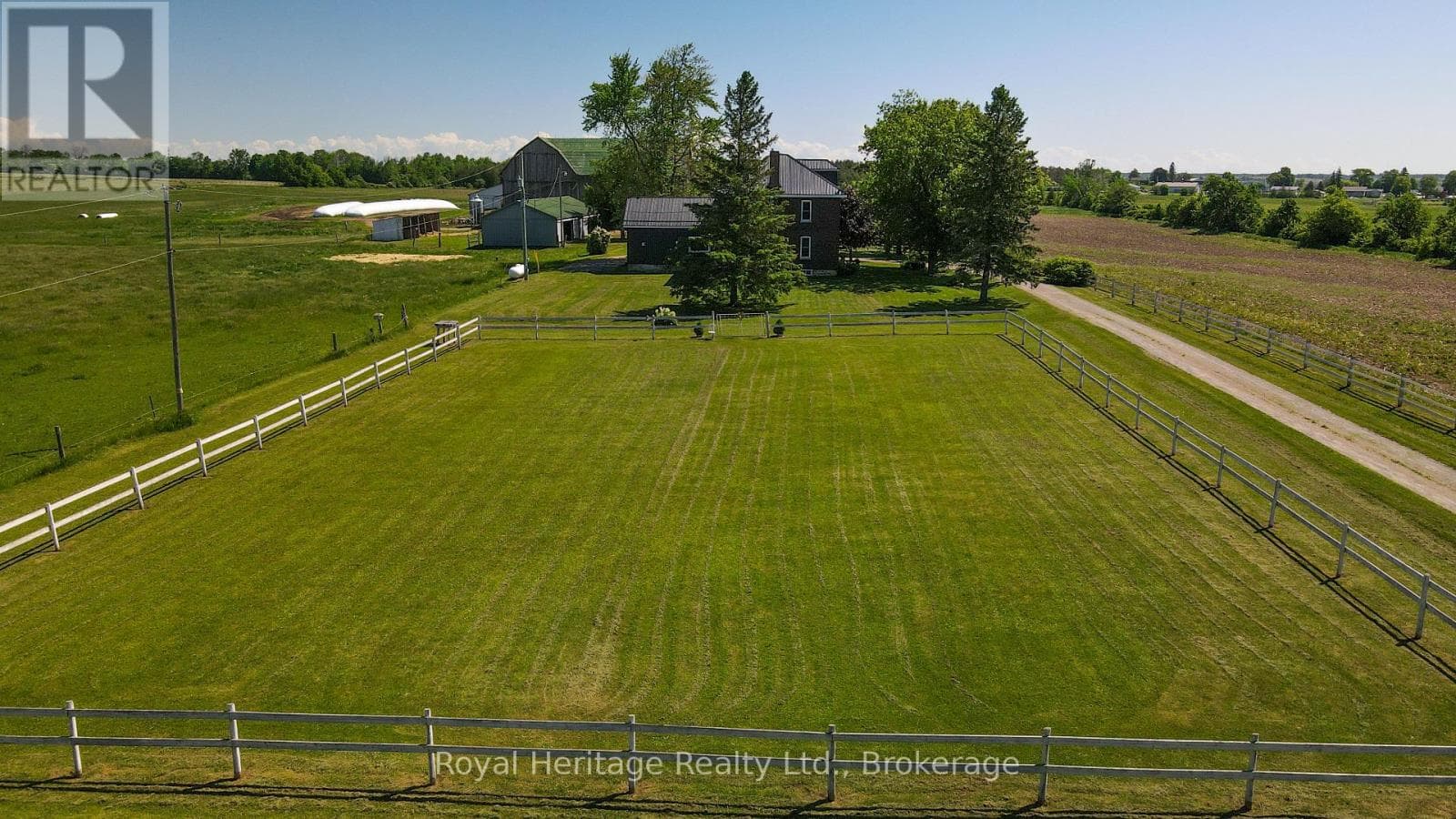 140 Robin Road