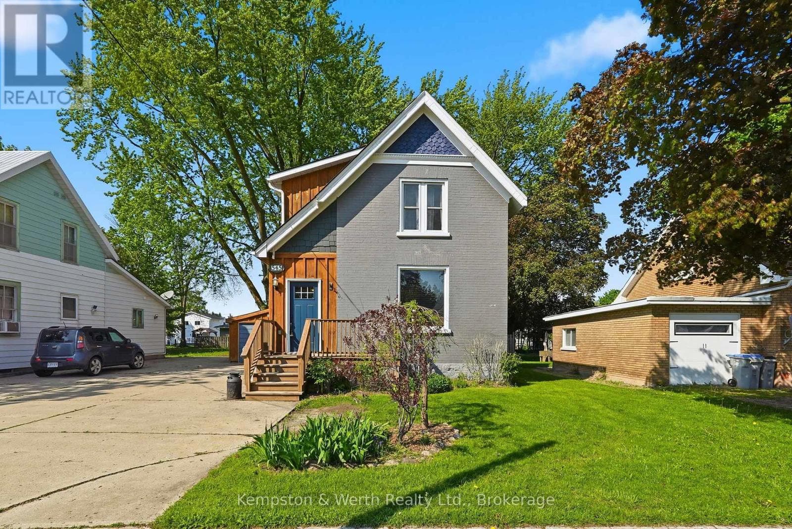 545 Main Street