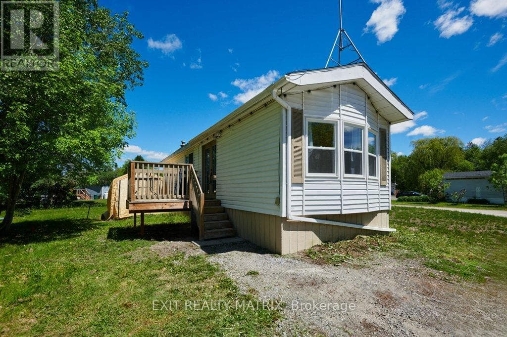 Single Family at 1376 Tigerlily Private, Ottawa, Ontario - Photo 2 - RE/MAX Garden City Realty