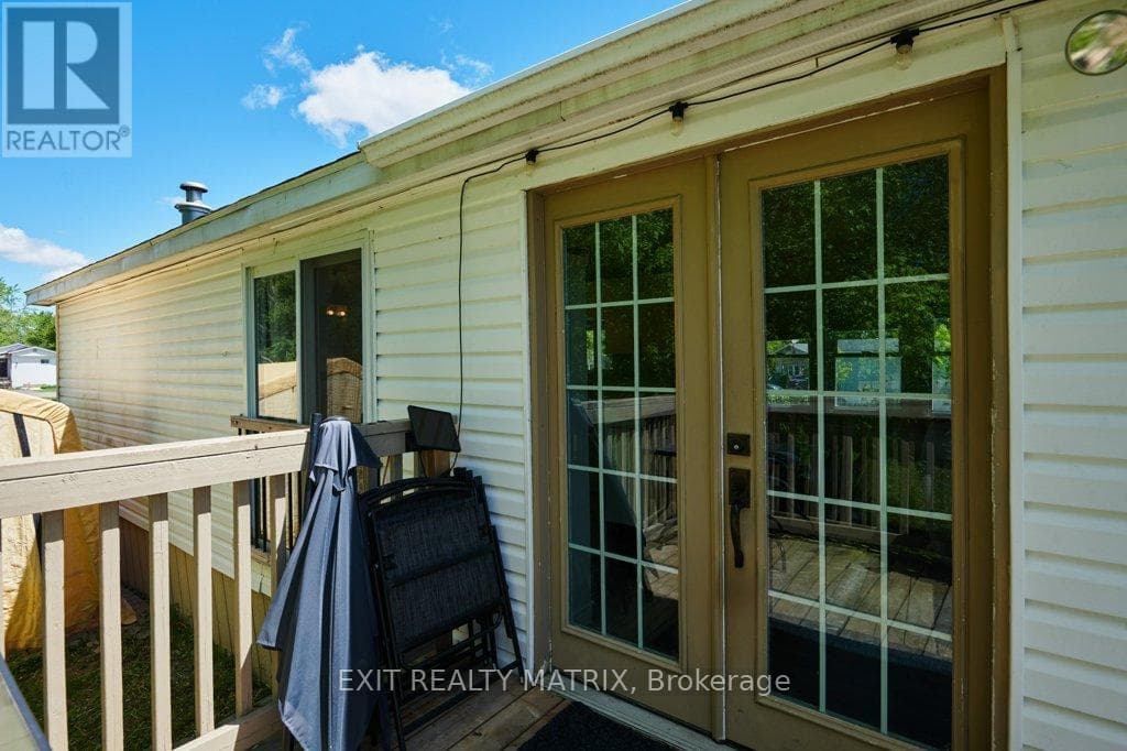 Single Family at 1376 Tigerlily Private, Ottawa, Ontario - Photo 3 - RE/MAX Garden City Realty