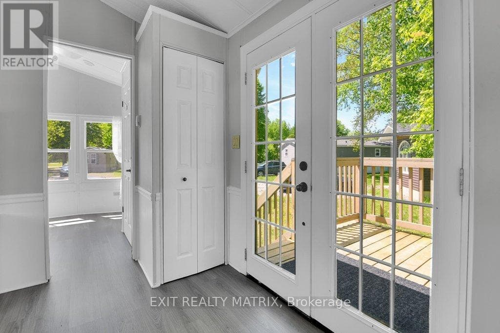 Single Family at 1376 Tigerlily Private, Ottawa, Ontario - Photo 4 - RE/MAX Garden City Realty