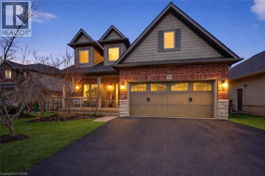 17 HEATHCOTE Court