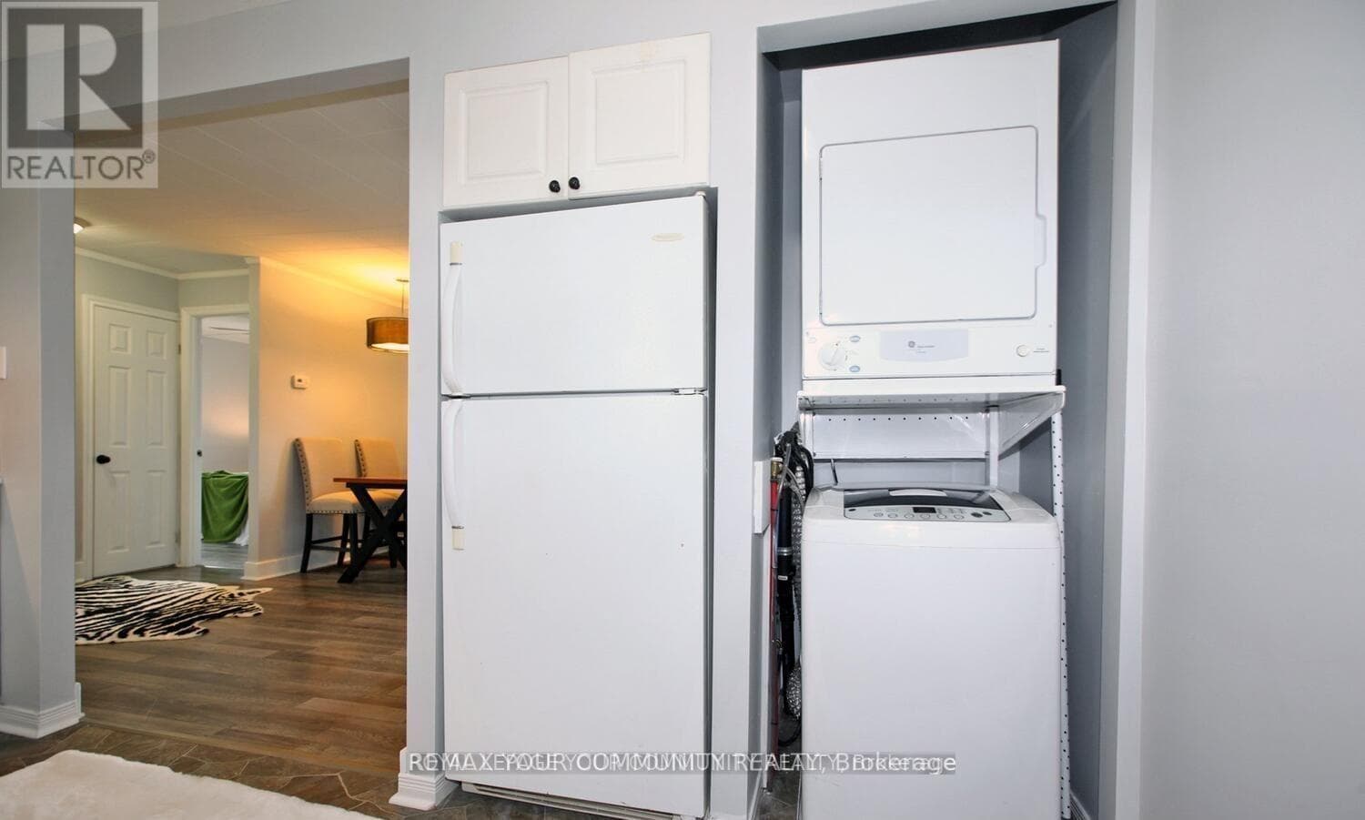 Single Family at 6159 Churchill Street, Niagara Falls (Arad/Fallsview), Ontario - Photo 7 - RE/MAX Garden City Realty