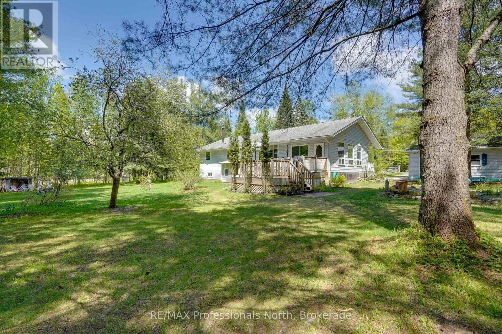 Single Family at 2593 Brunel Road, Huntsville (Brunel), Ontario - Photo 10 - RE/MAX Garden City Realty