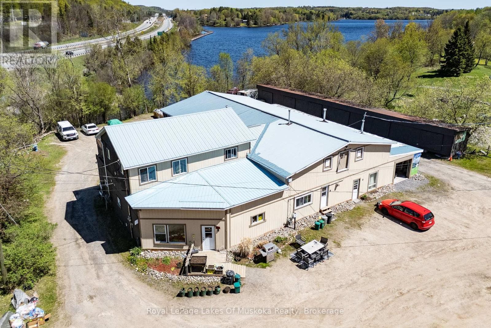 7 East Airport Road