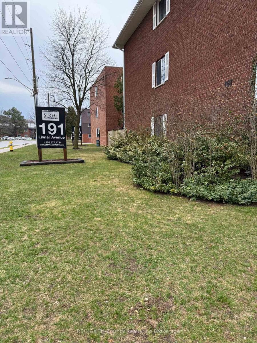 106- 191 Lisgar Avenue