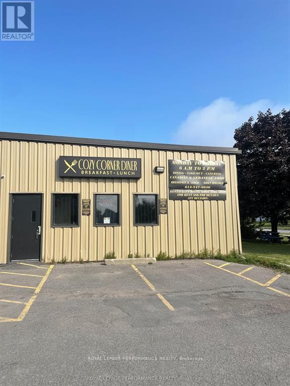 1- 1335 Humber Place