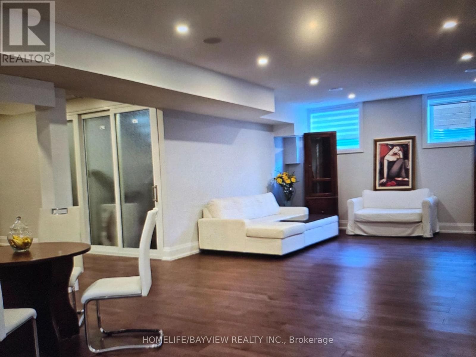 Single Family at 11 walnut Crescent, Toronto (Long Branch), Ontario - Photo 3 - RE/MAX Garden City Realty