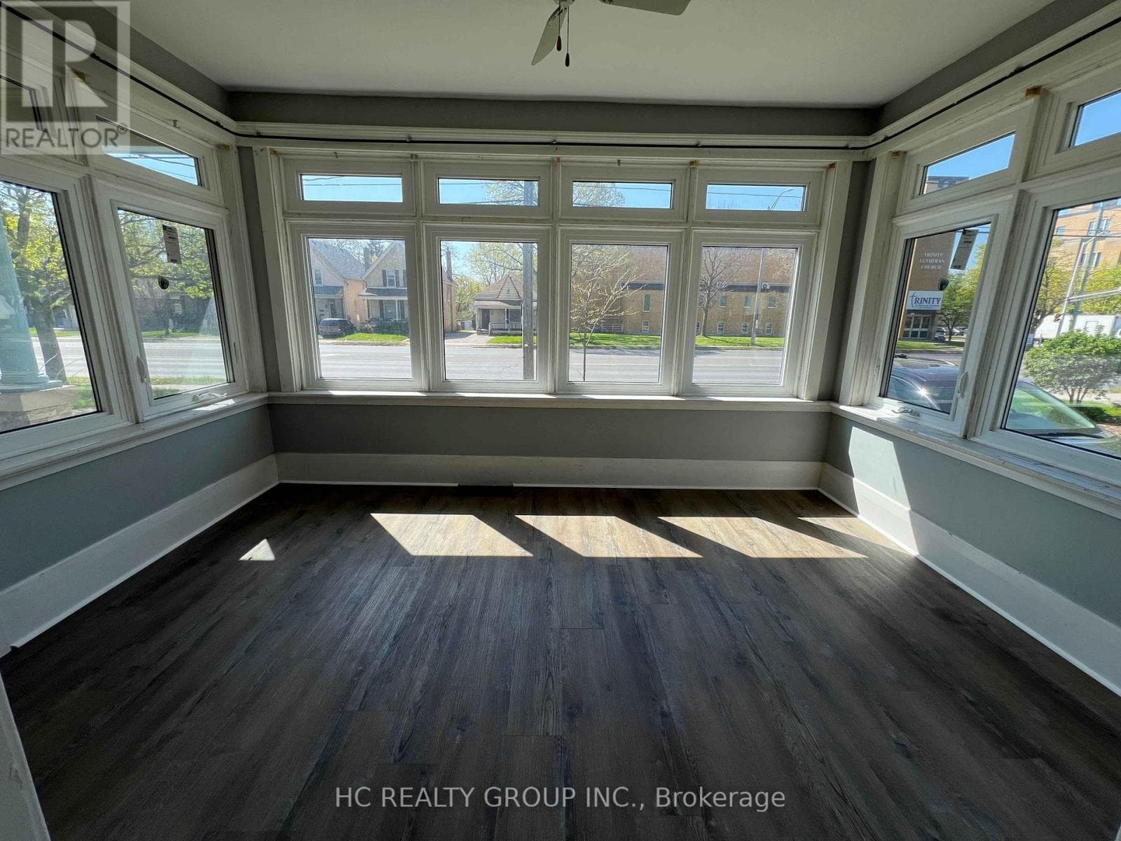 Multi-family at Upper Unit- 416 Oxford Street, London East (East B), Ontario - Photo 4 - RE/MAX Garden City Realty