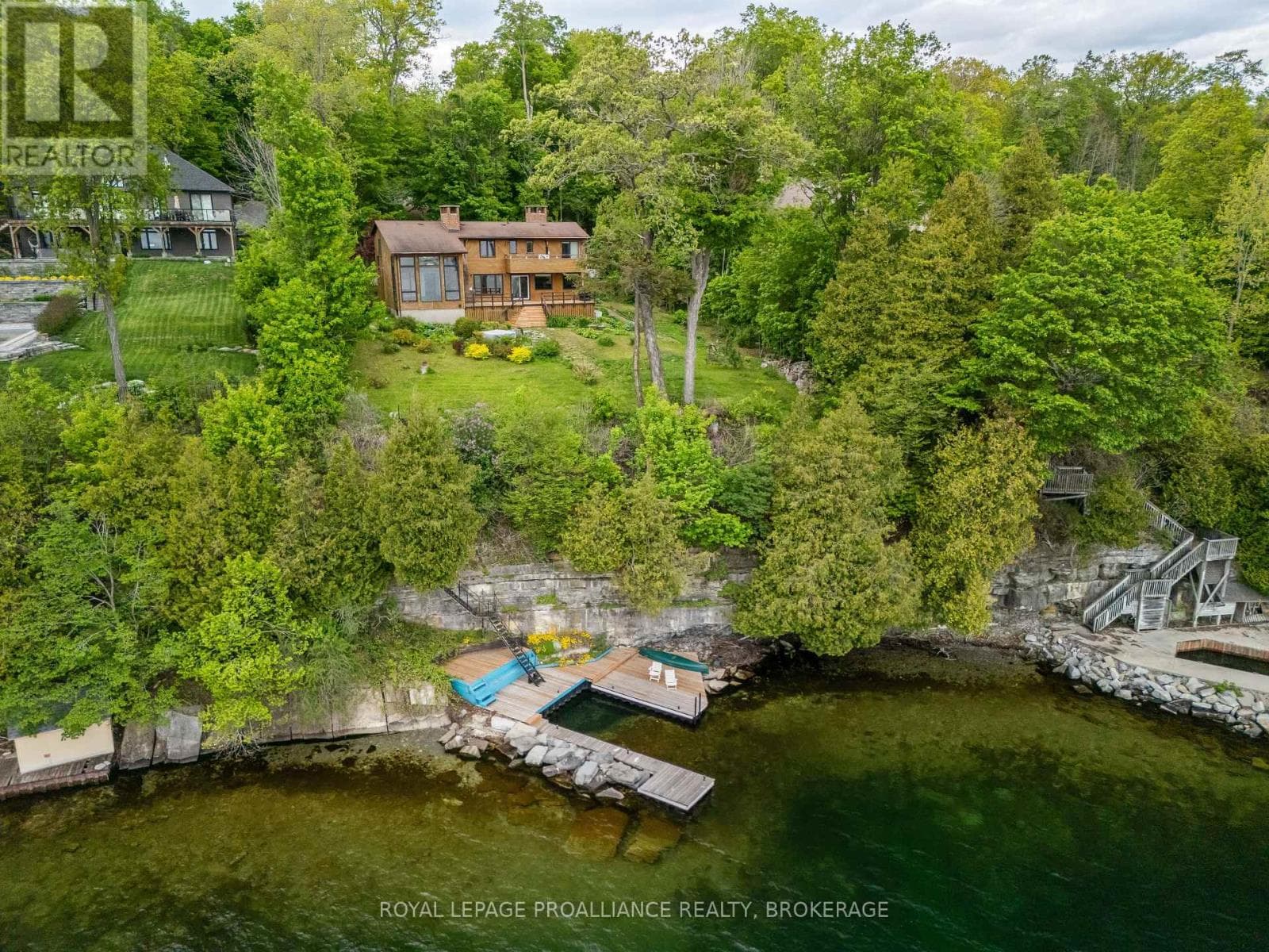 20 Riverside Drive