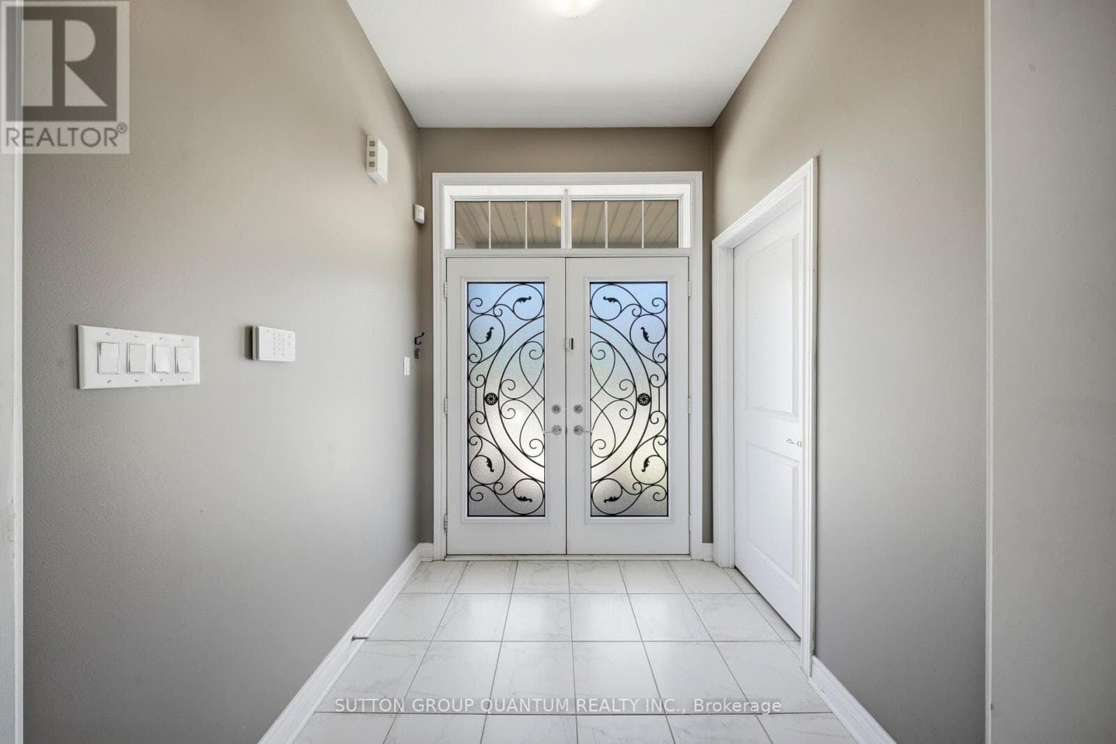Single Family at 3196 Ernest Appelbe Boulevard, Oakville (GO Glenorchy), Ontario - Photo 6 - RE/MAX Garden City Realty