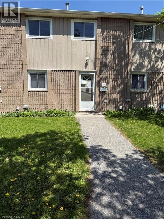30- 25 UPPER CANADA Drive