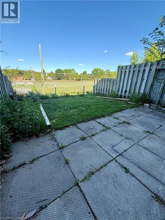 Single Family at 30- 25 UPPER CANADA Drive, Kitchener, Ontario - Photo 10 - RE/MAX Garden City Realty