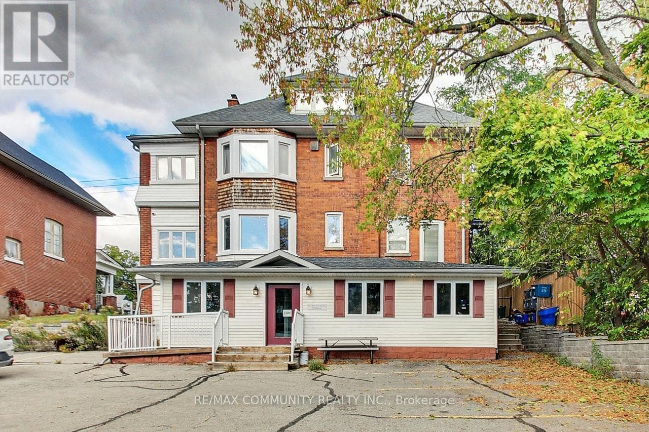 123 Collier Street
