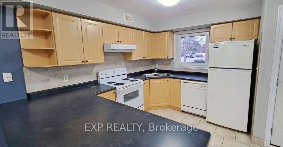 246 Lakeshore Road