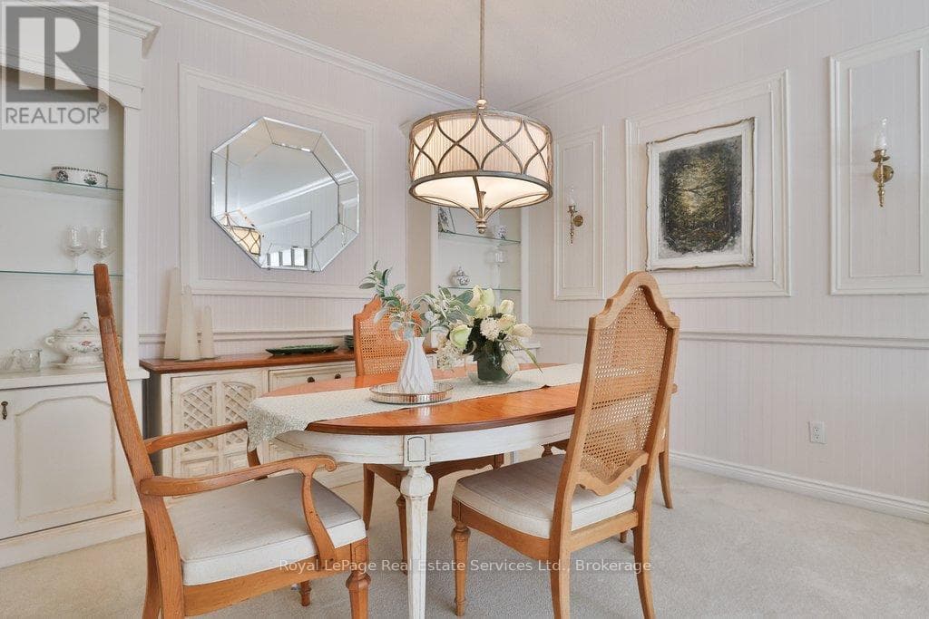 Single Family at 4- 2407 Woodward Avenue, Burlington (Brant), Ontario - Photo 10 - RE/MAX Garden City Realty