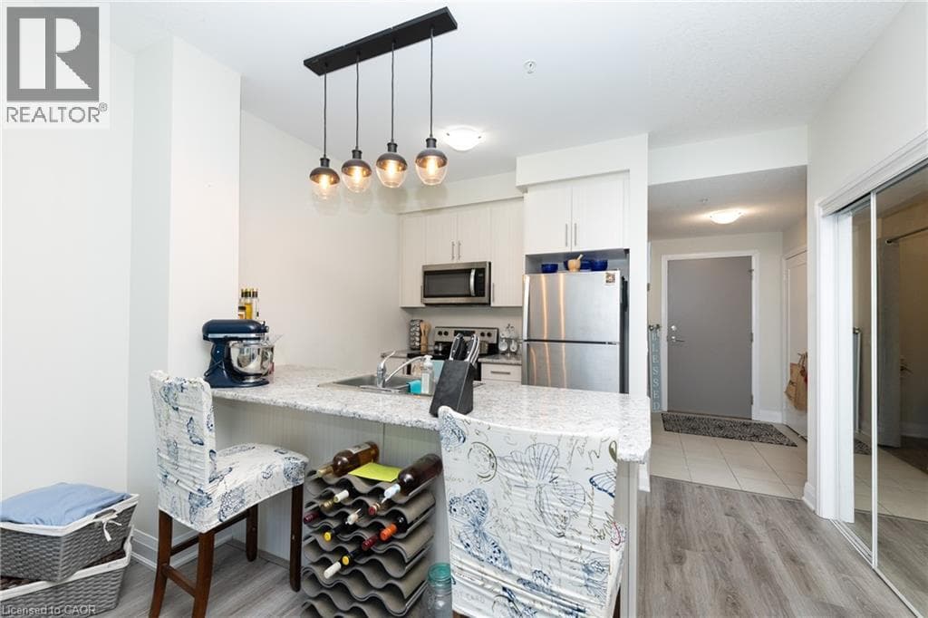 Single Family at 209- 16 CONCORD Place, Grimsby, Ontario - Photo 3 - RE/MAX Garden City Realty
