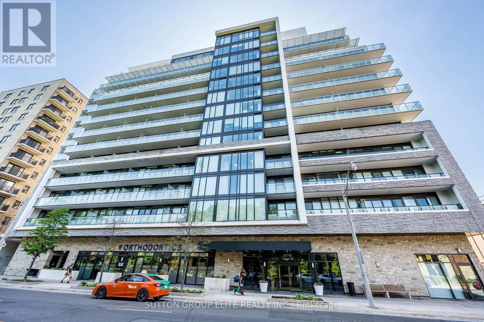 814- 3018 Yonge Street