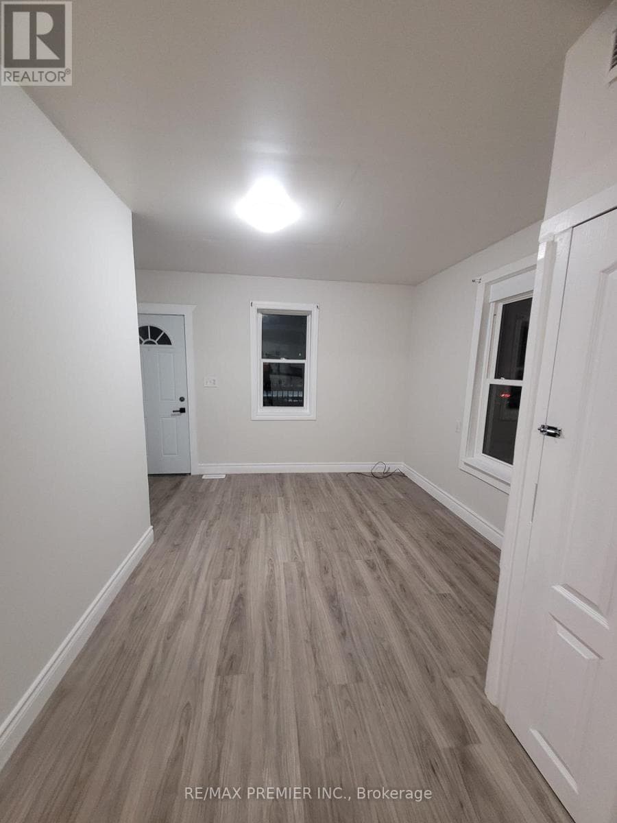 Multi-family at Front- 189 King Street, Chatham-Kent (Chatham), Ontario - Photo 10 - RE/MAX Garden City Realty