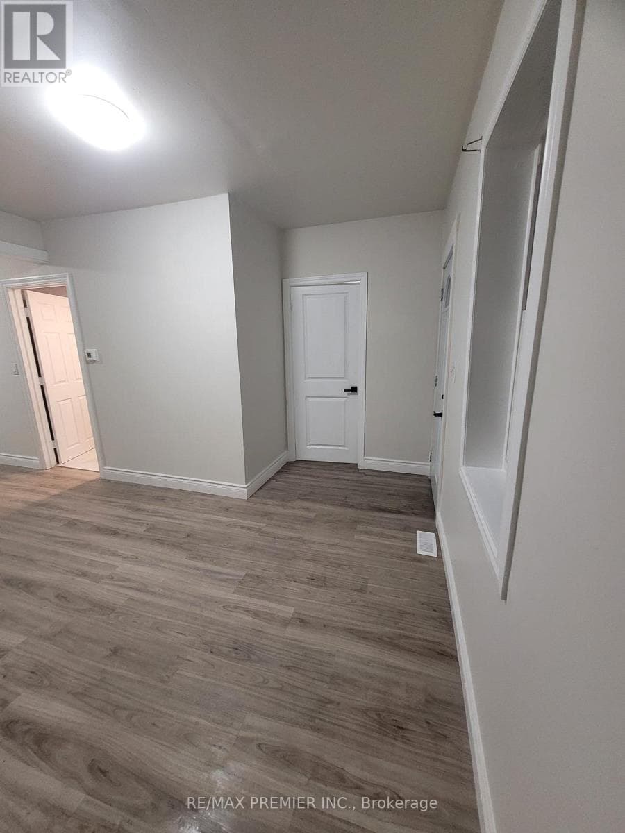 Multi-family at Front- 189 King Street, Chatham-Kent (Chatham), Ontario - Photo 5 - RE/MAX Garden City Realty