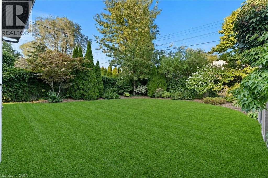 Single Family at 123 SOUTH Drive, St. Catharines, Ontario - Photo 5 - RE/MAX Garden City Realty