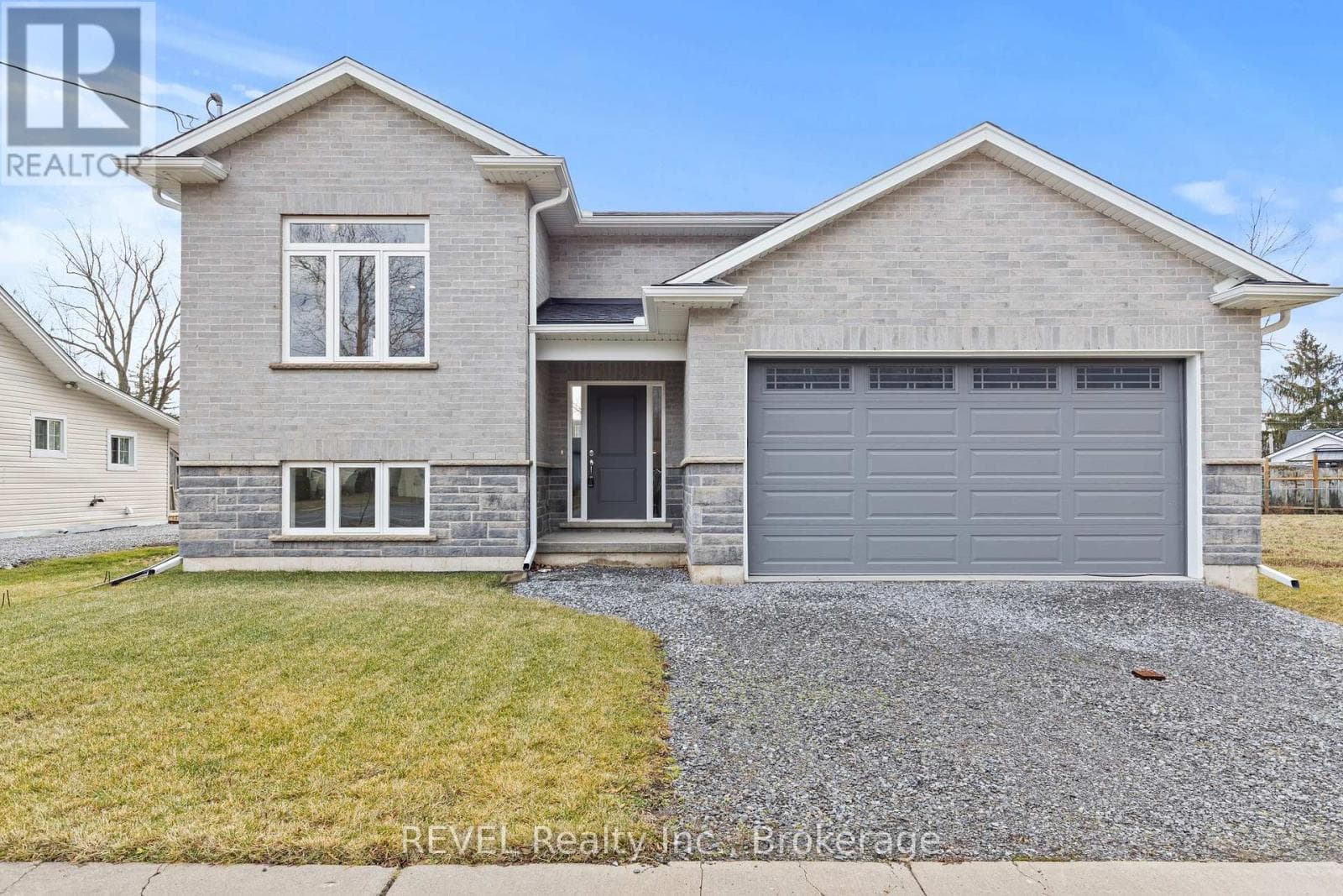 735 Dominion Road