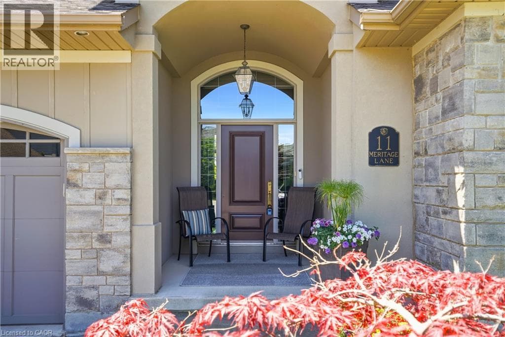 Single Family at 11 MERITAGE Lane, Niagara-on-the-Lake, Ontario - Photo 8 - RE/MAX Garden City Realty