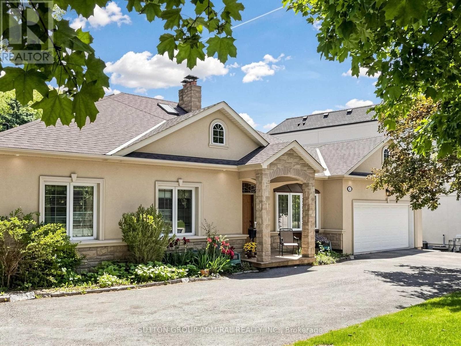 3 Raymond Drive
